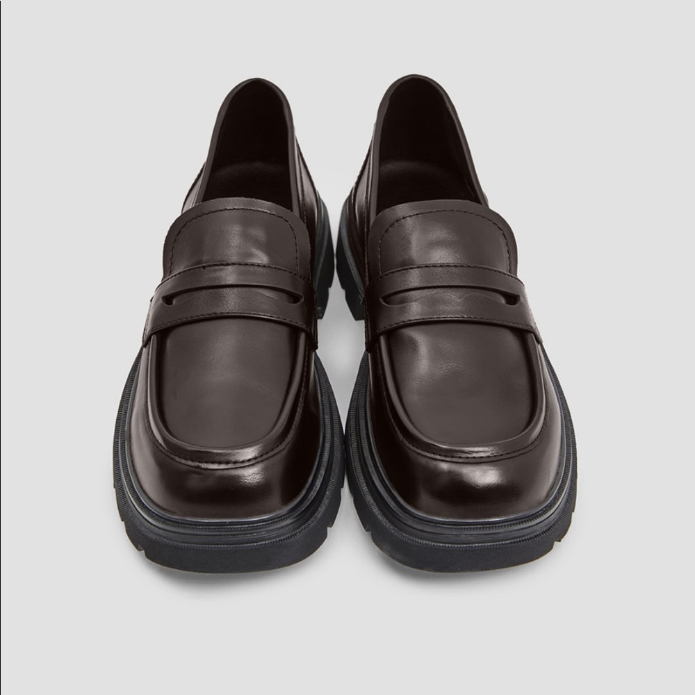 NWT Platform Penny Loafers (Chocolate)